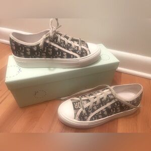 Dior authentic WALK’N’DIOR sneakers